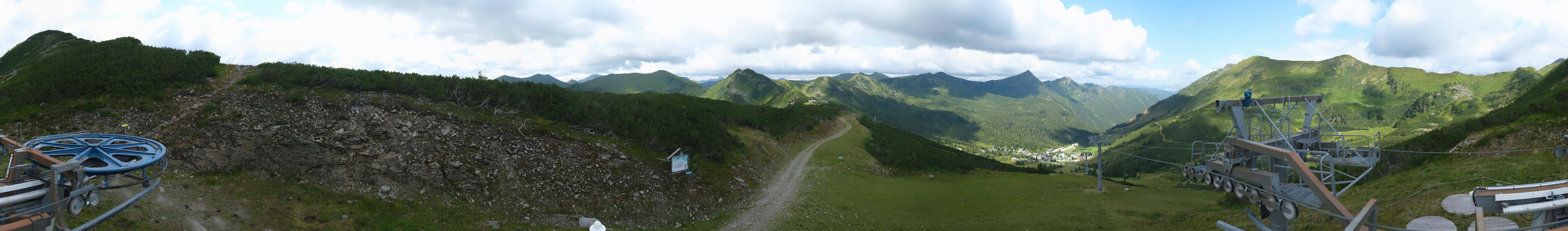 Archived image Webcam mountain station Plannereckbahn, alp Planneralm