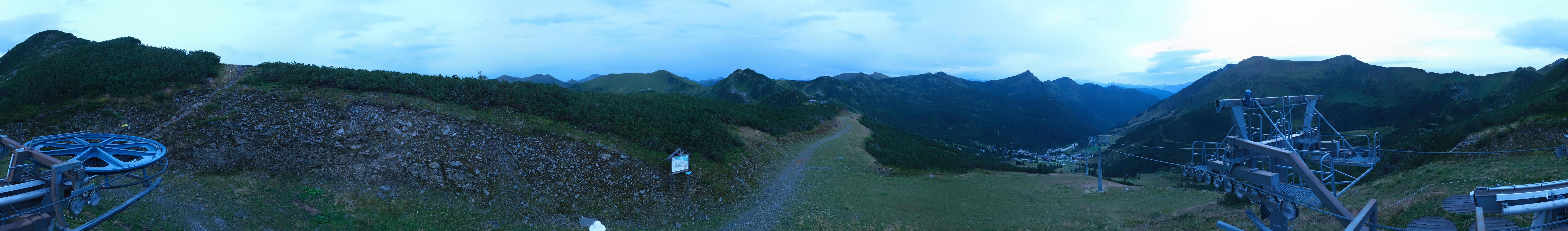 Archiv Foto Webcam Planneralm, Bergstation Plannereckbahn