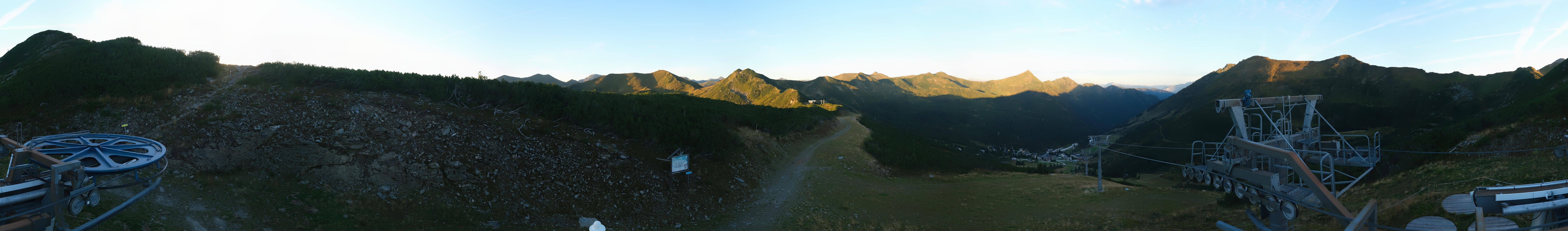Archiv Foto Webcam Planneralm, Bergstation Plannereckbahn