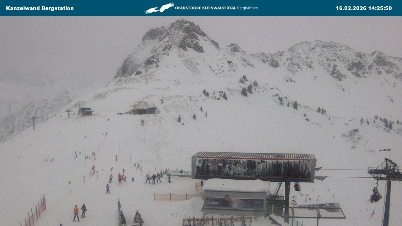 Archived image Webcam Top station Kanzelwand