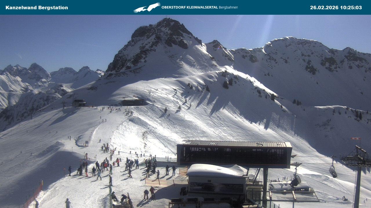 Archived image Webcam Top station Kanzelwand