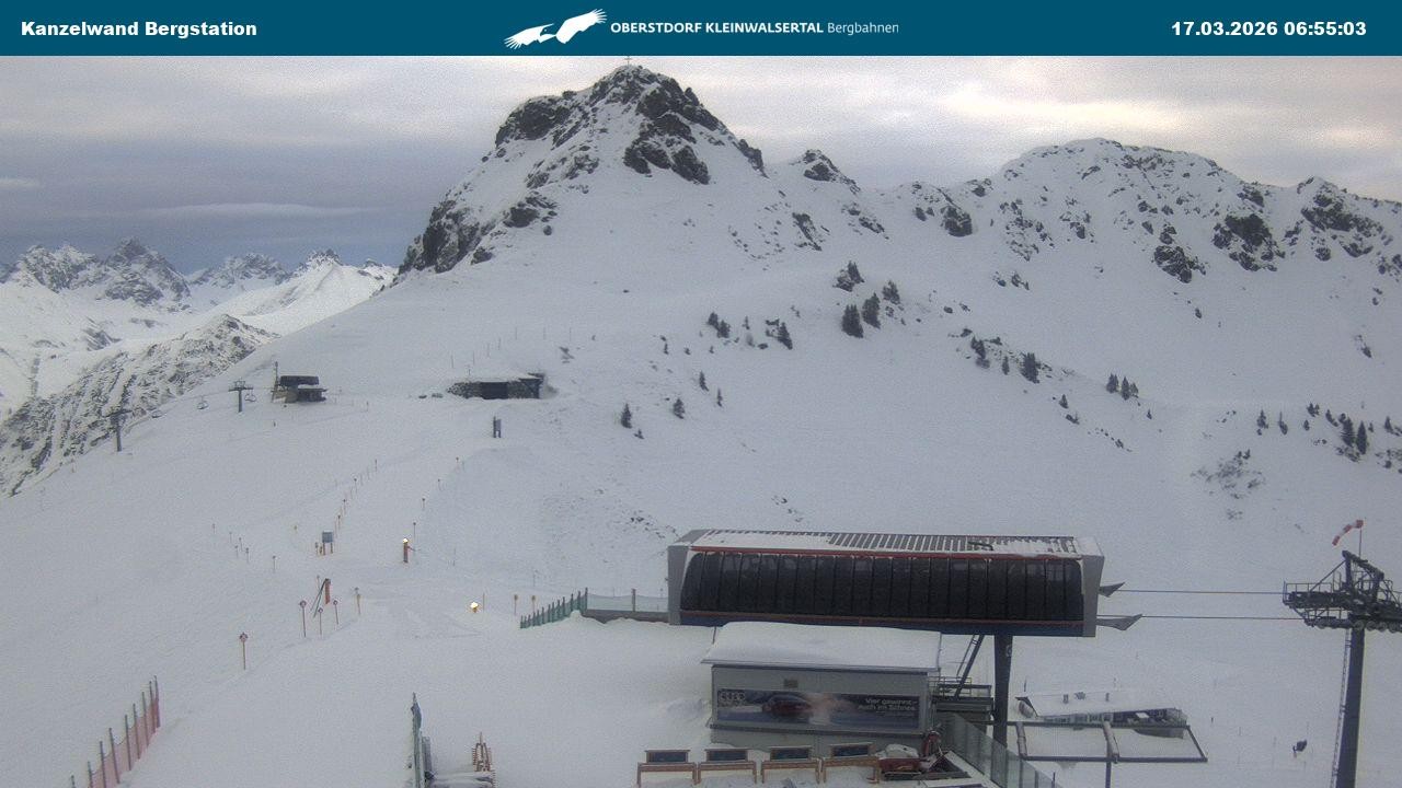 Archived image Webcam Top station Kanzelwand