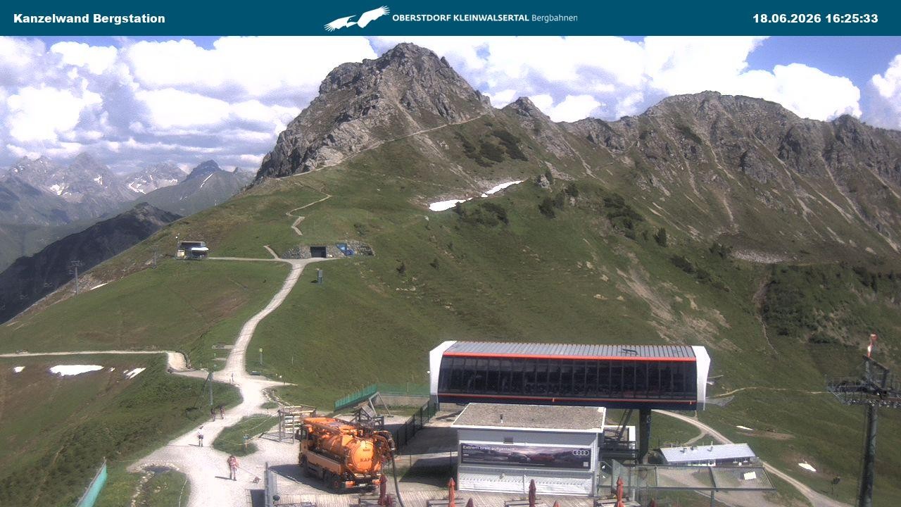 Archived image Webcam Top station Kanzelwand