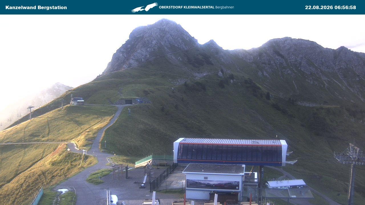 Archived image Webcam Top station Kanzelwand