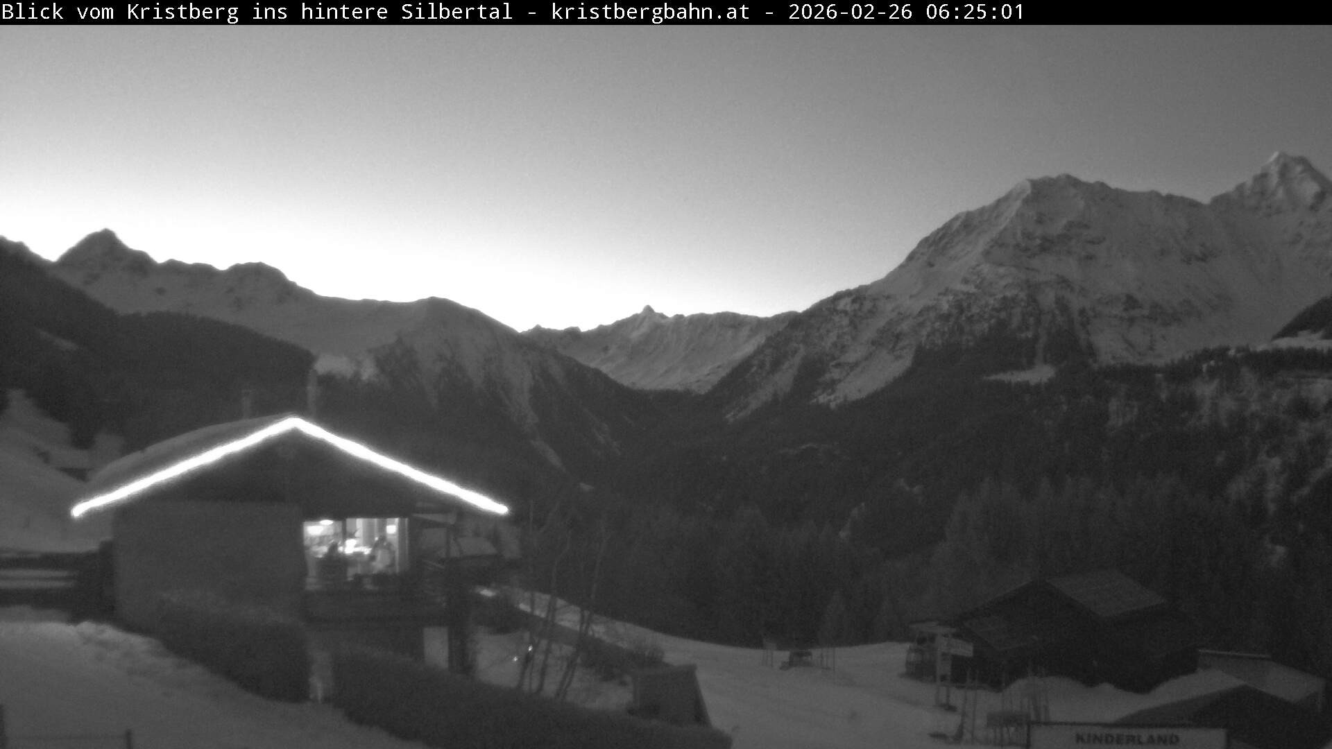 Archived image Webcam "Silbertal" valley
