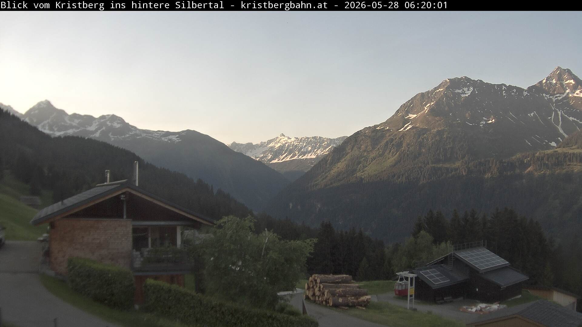Archived image Webcam "Silbertal" valley