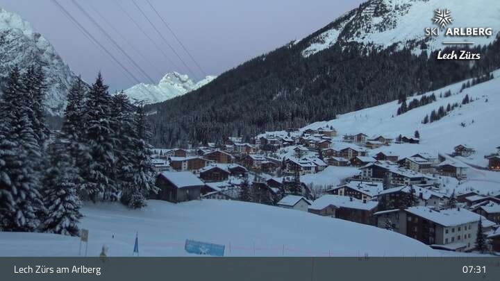 Archived image Webcam Panorama View: Oberlech