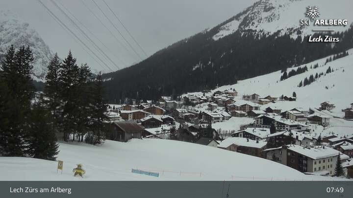 Archived image Webcam Panorama View: Oberlech