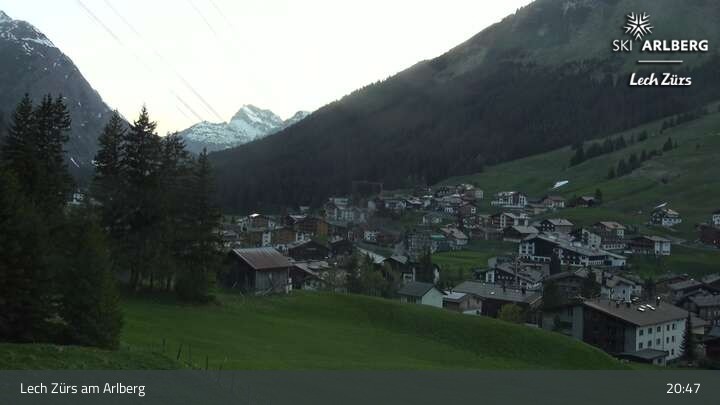 Archived image Webcam Panorama View: Oberlech