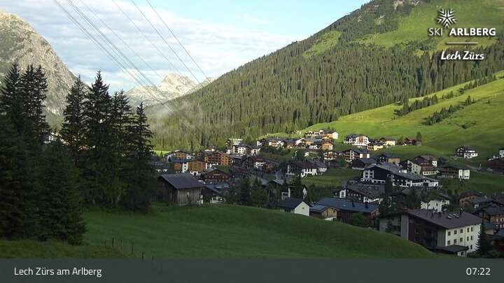 Archived image Webcam Panorama View: Oberlech