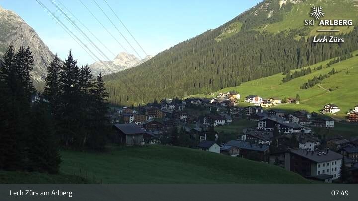 Archived image Webcam Panorama View: Oberlech