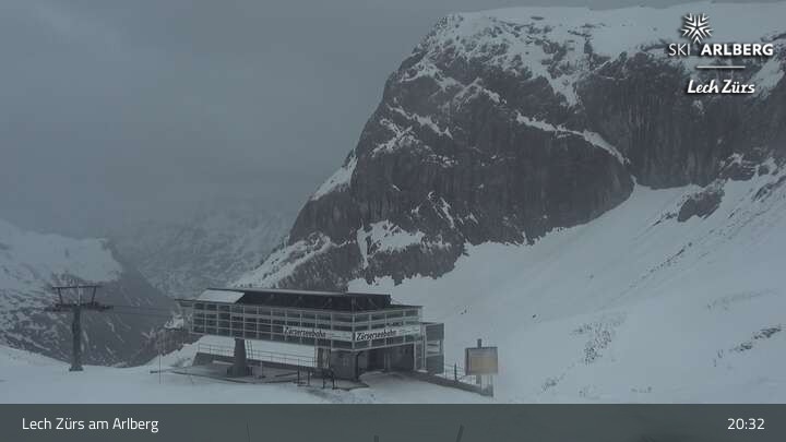 Archived image Webcam Zürs: Mountain Restaurant Seekopf