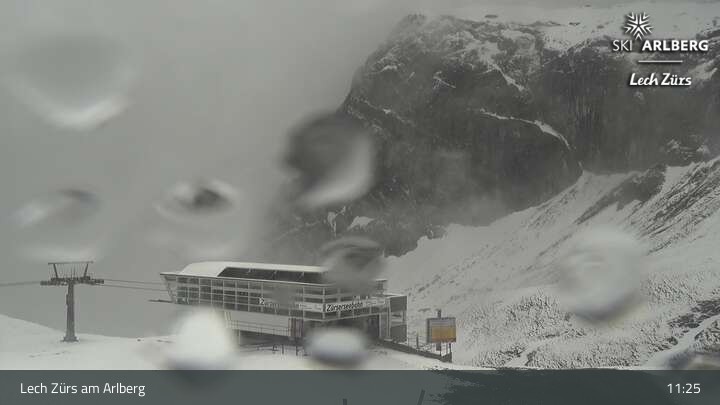 Archived image Webcam Zürs: Mountain Restaurant Seekopf