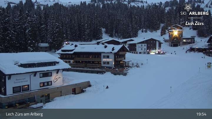 Archived image Webcam Oberlech (Arlberg mountain)