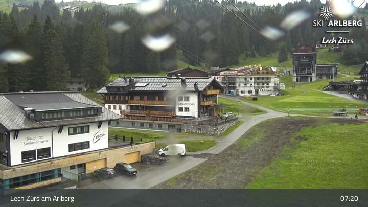 Archived image Webcam Oberlech (Arlberg mountain)