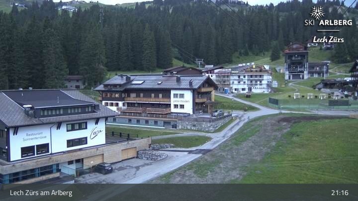 Archived image Webcam Oberlech (Arlberg mountain)