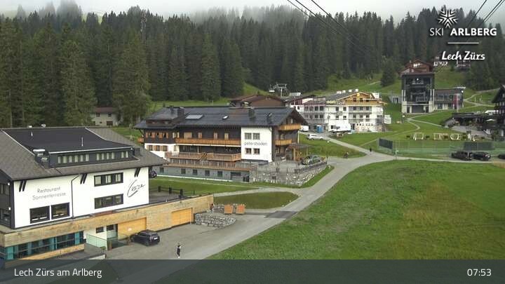 Archived image Webcam Oberlech (Arlberg mountain)