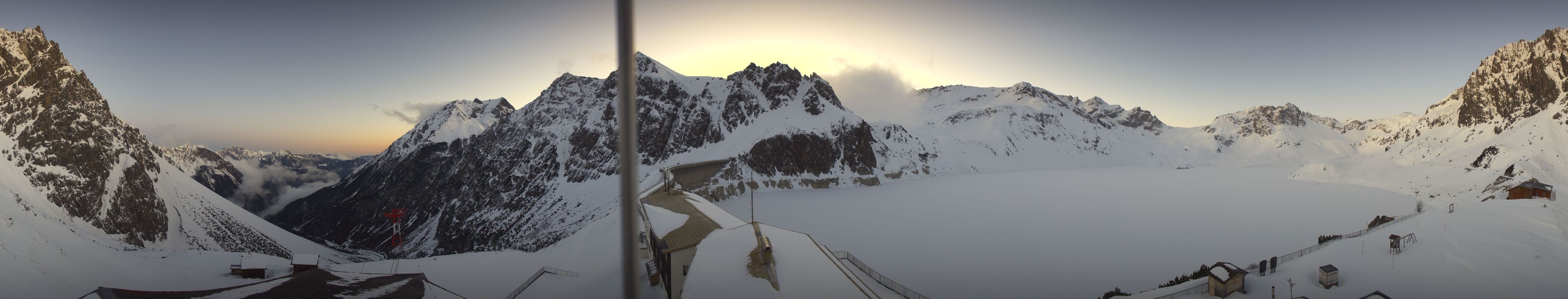 Archiv Foto Webcam Lünersee, Vorarlberg
