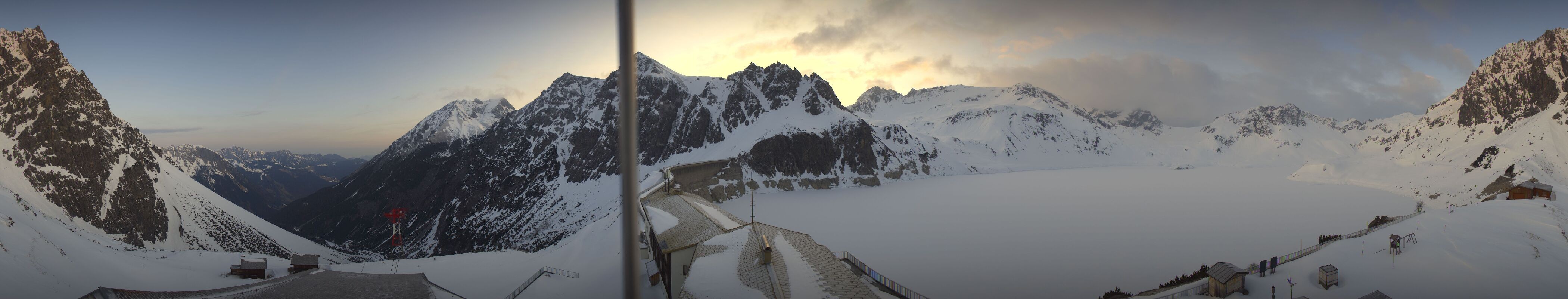 Archiv Foto Webcam Lünersee, Vorarlberg