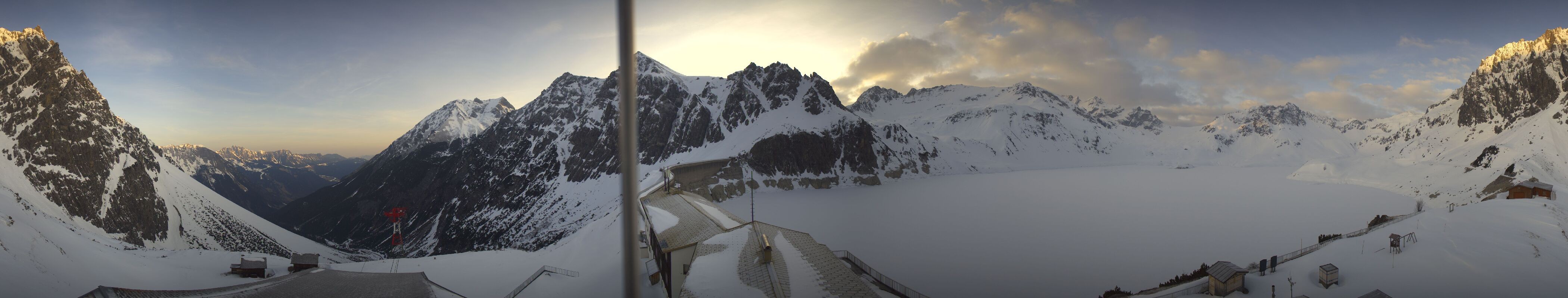Archiv Foto Webcam Lünersee, Vorarlberg