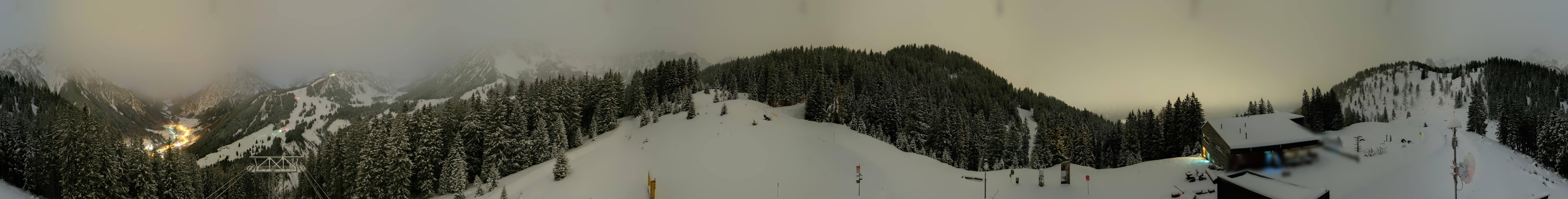 Archived image Webcam Panoramic view valley "Brandnertal", Vorarlberg