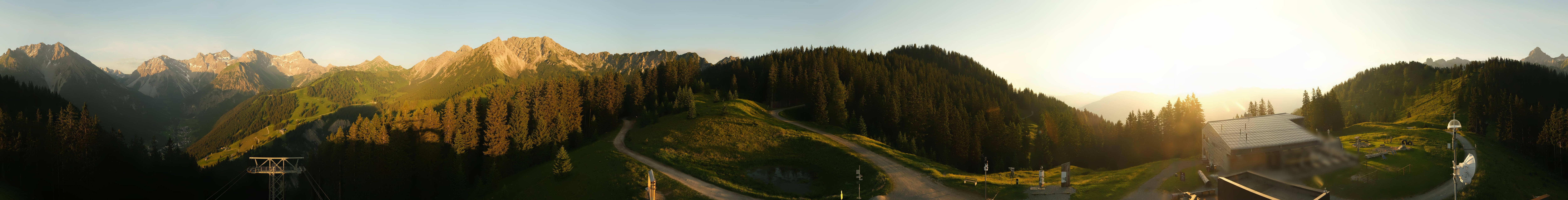 Archived image Webcam Panoramic view valley "Brandnertal", Vorarlberg