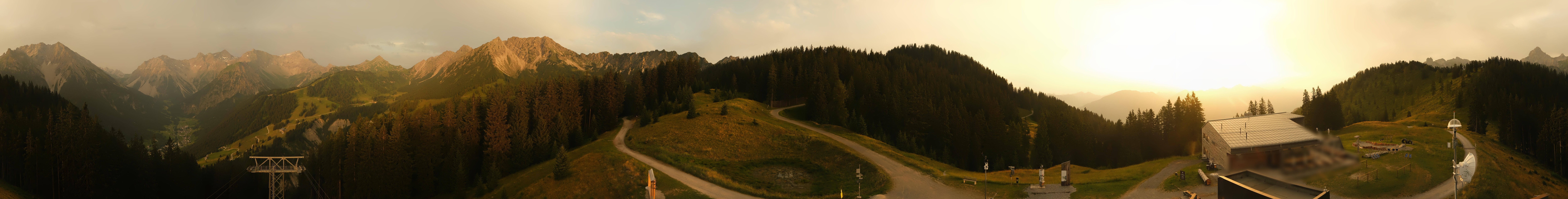 Archived image Webcam Panoramic view valley "Brandnertal", Vorarlberg