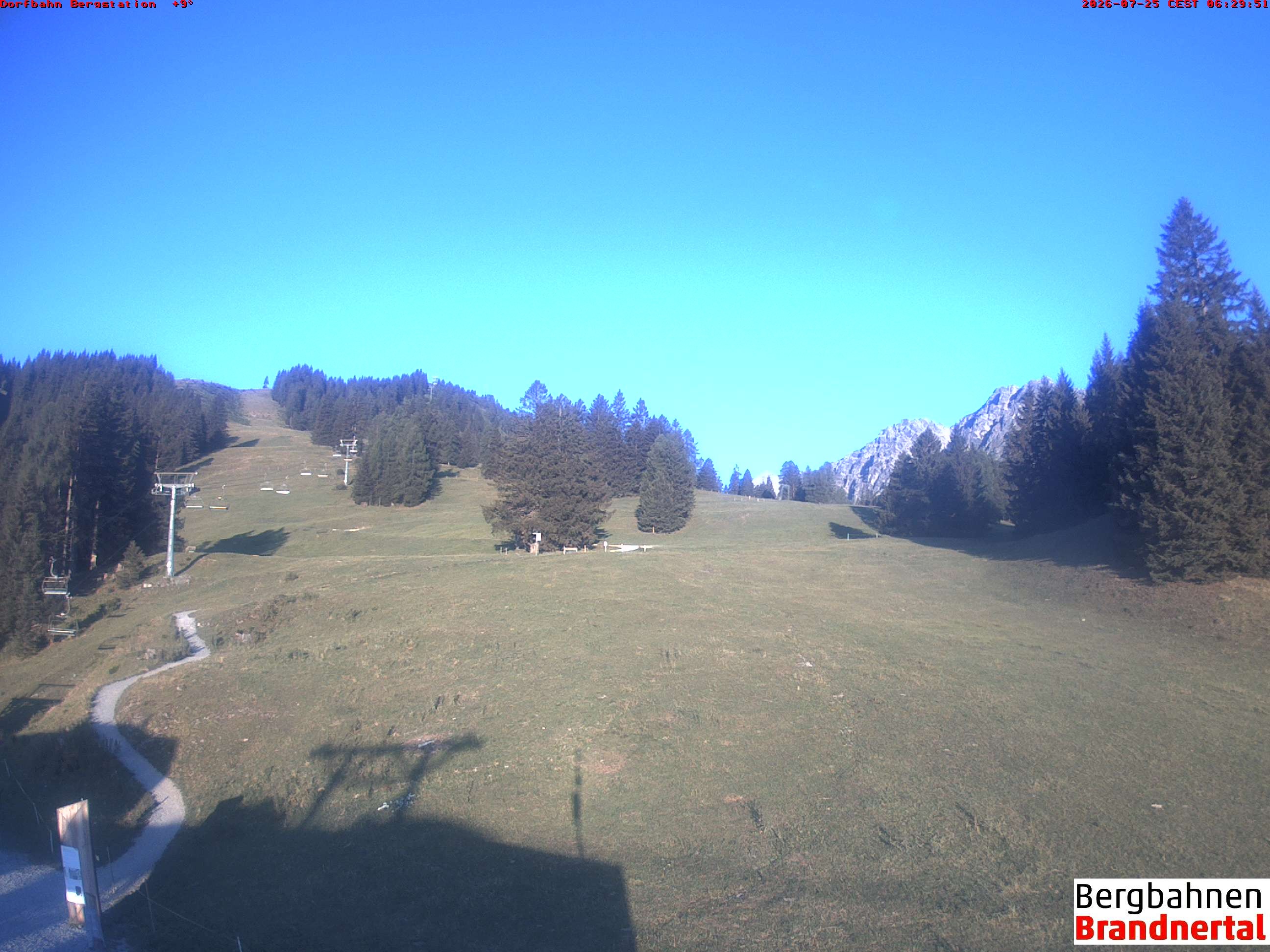 Archiv Foto Webcam Bergstation Dorfbahn, Brandnertal in Vorarlberg