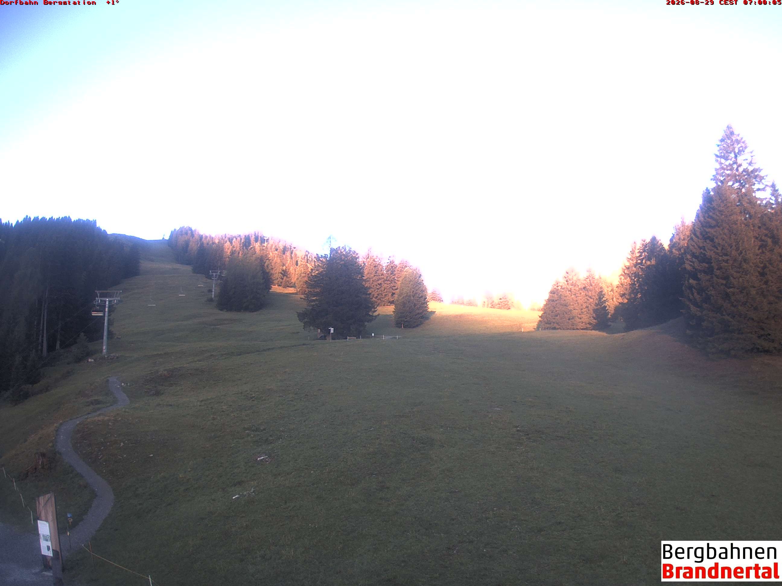 Archiv Foto Webcam Bergstation Dorfbahn, Brandnertal in Vorarlberg
