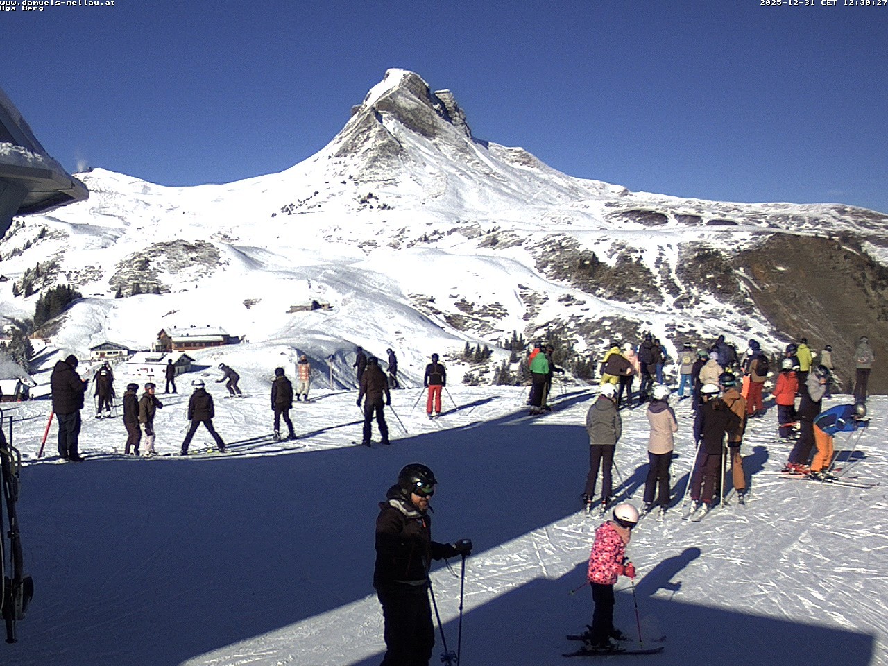 Archiv Foto Webcam Bergstation Uga (1850m)