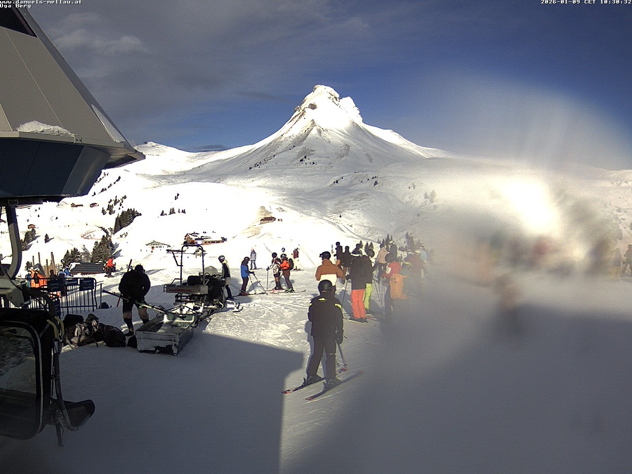 Archiv Foto Webcam Bergstation Uga (1850m)