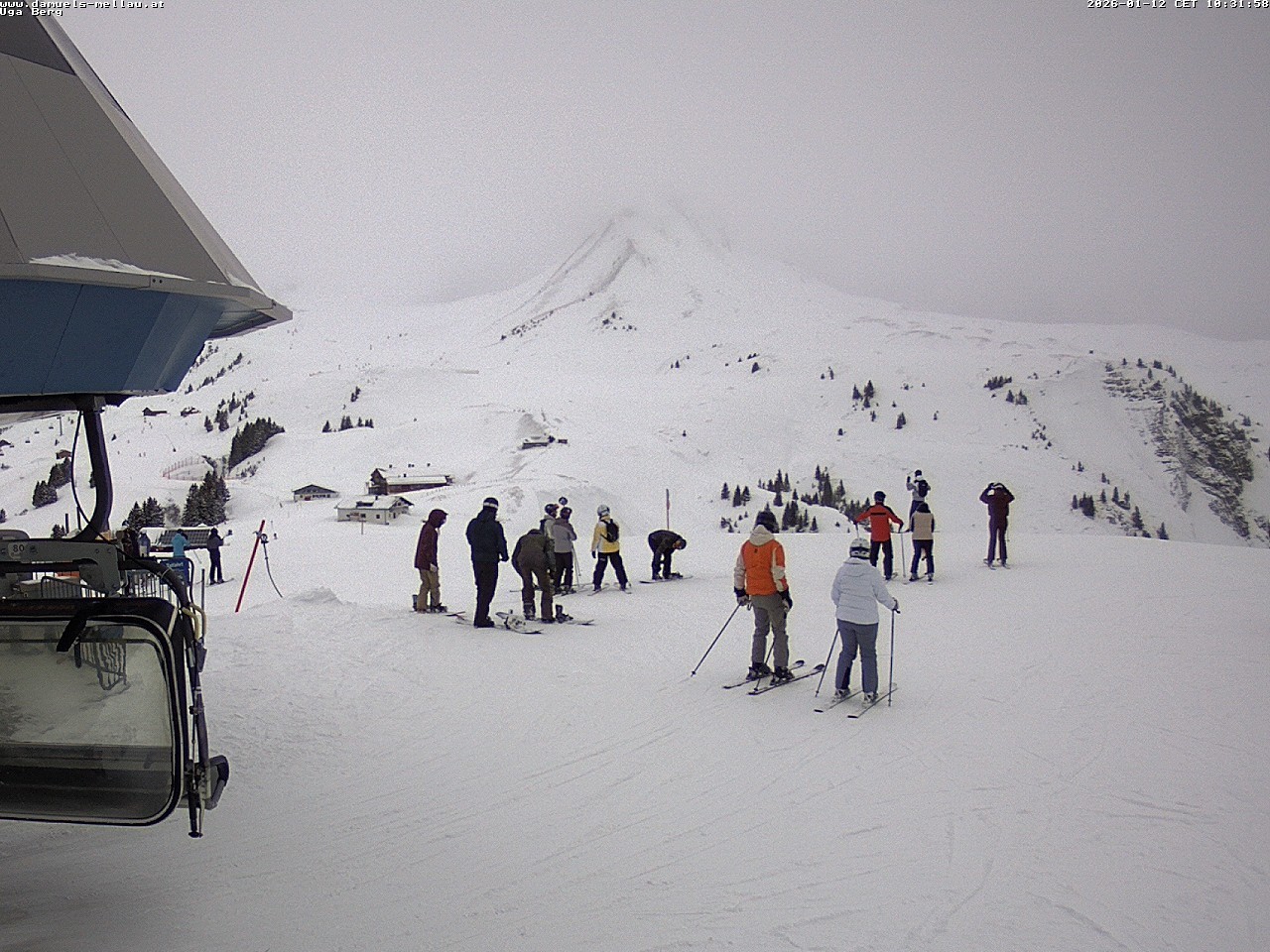 Archiv Foto Webcam Bergstation Uga (1850m)
