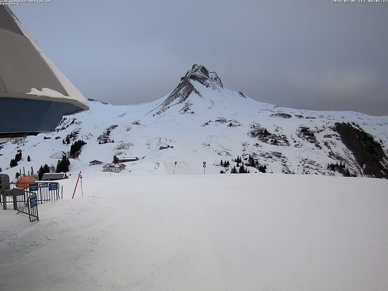 Archiv Foto Webcam Bergstation Uga (1850m)