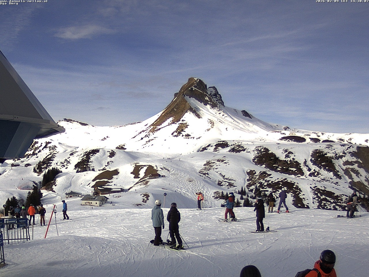 Archiv Foto Webcam Bergstation Uga (1850m)