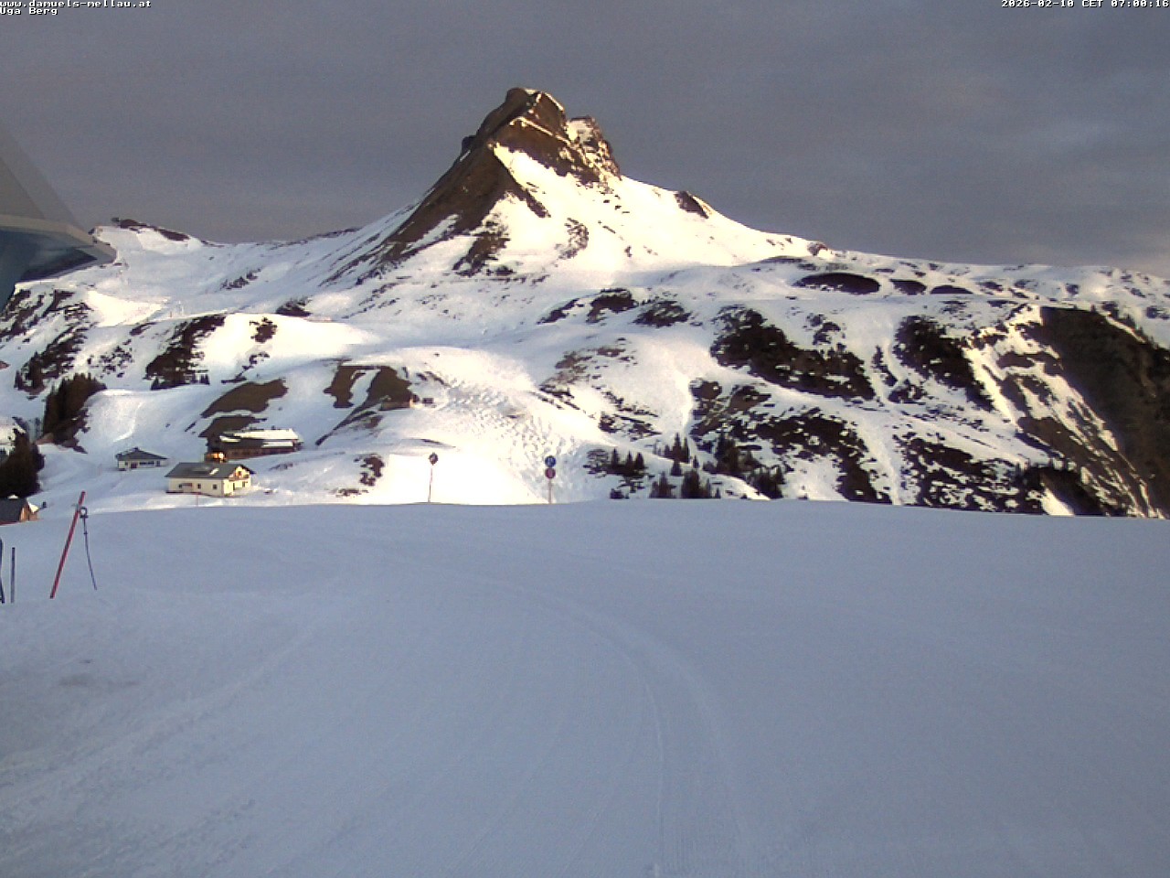 Archiv Foto Webcam Bergstation Uga (1850m)