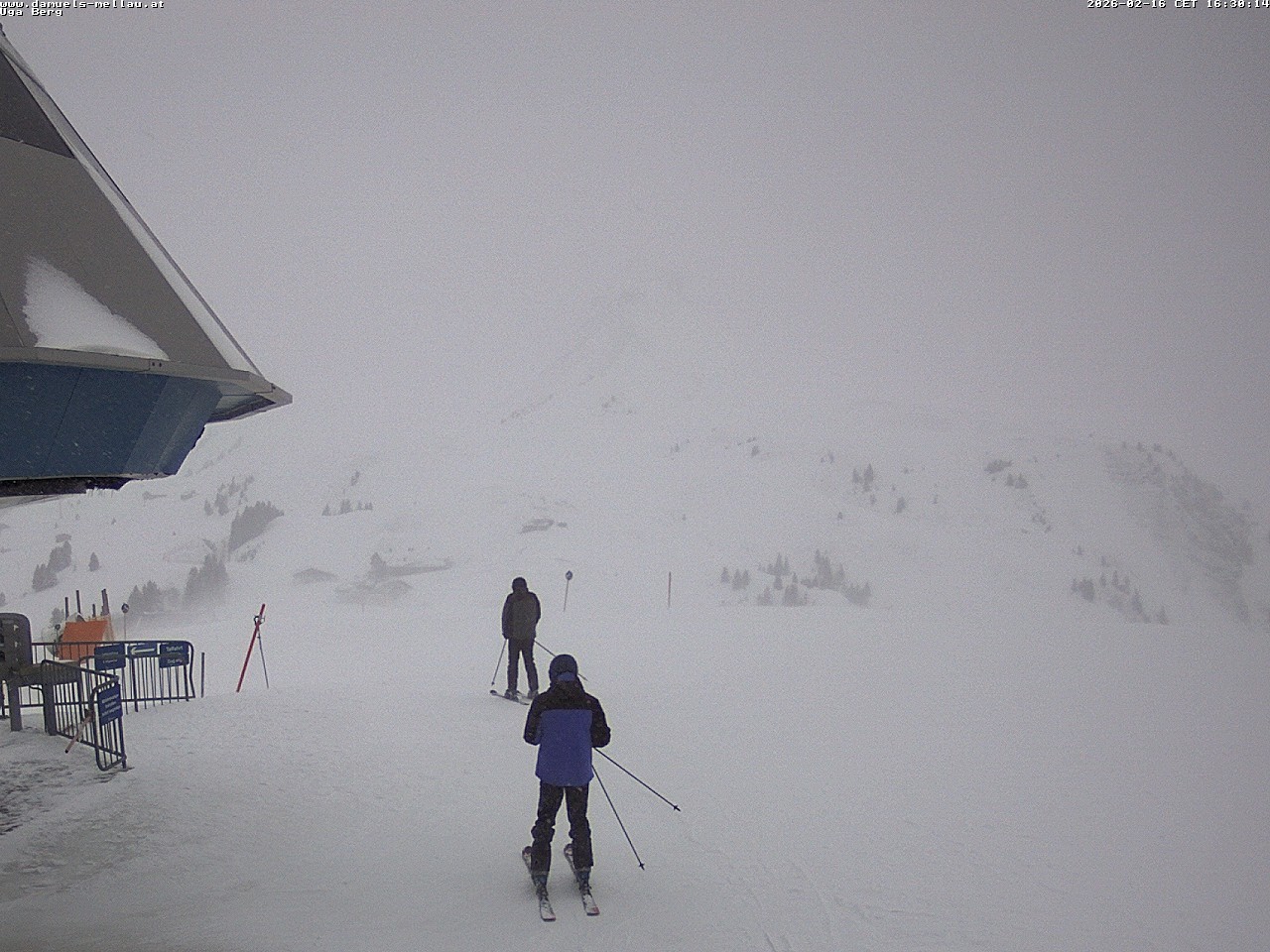 Archiv Foto Webcam Bergstation Uga (1850m)