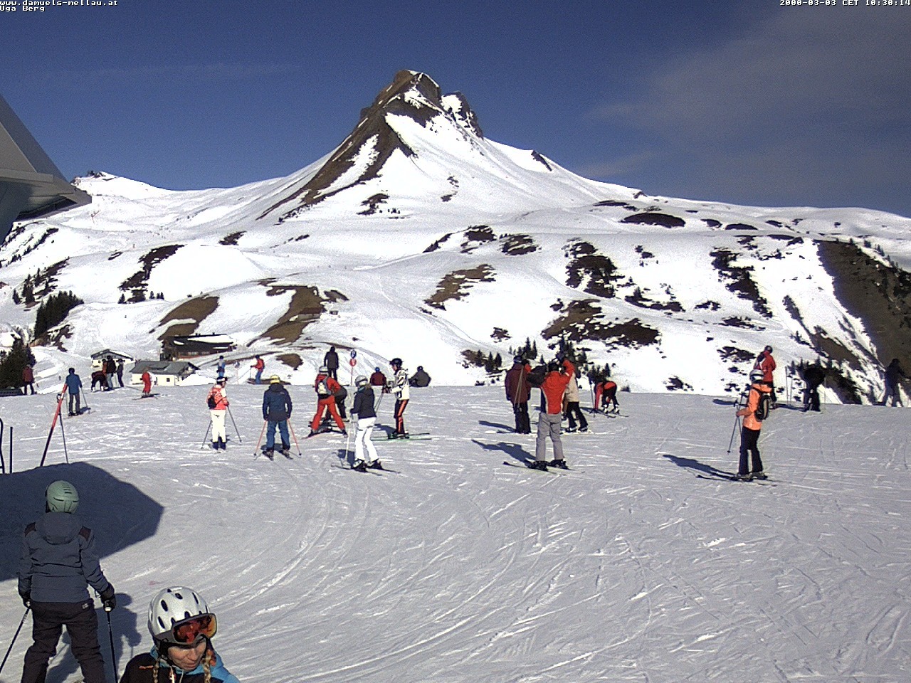 Archiv Foto Webcam Bergstation Uga (1850m)