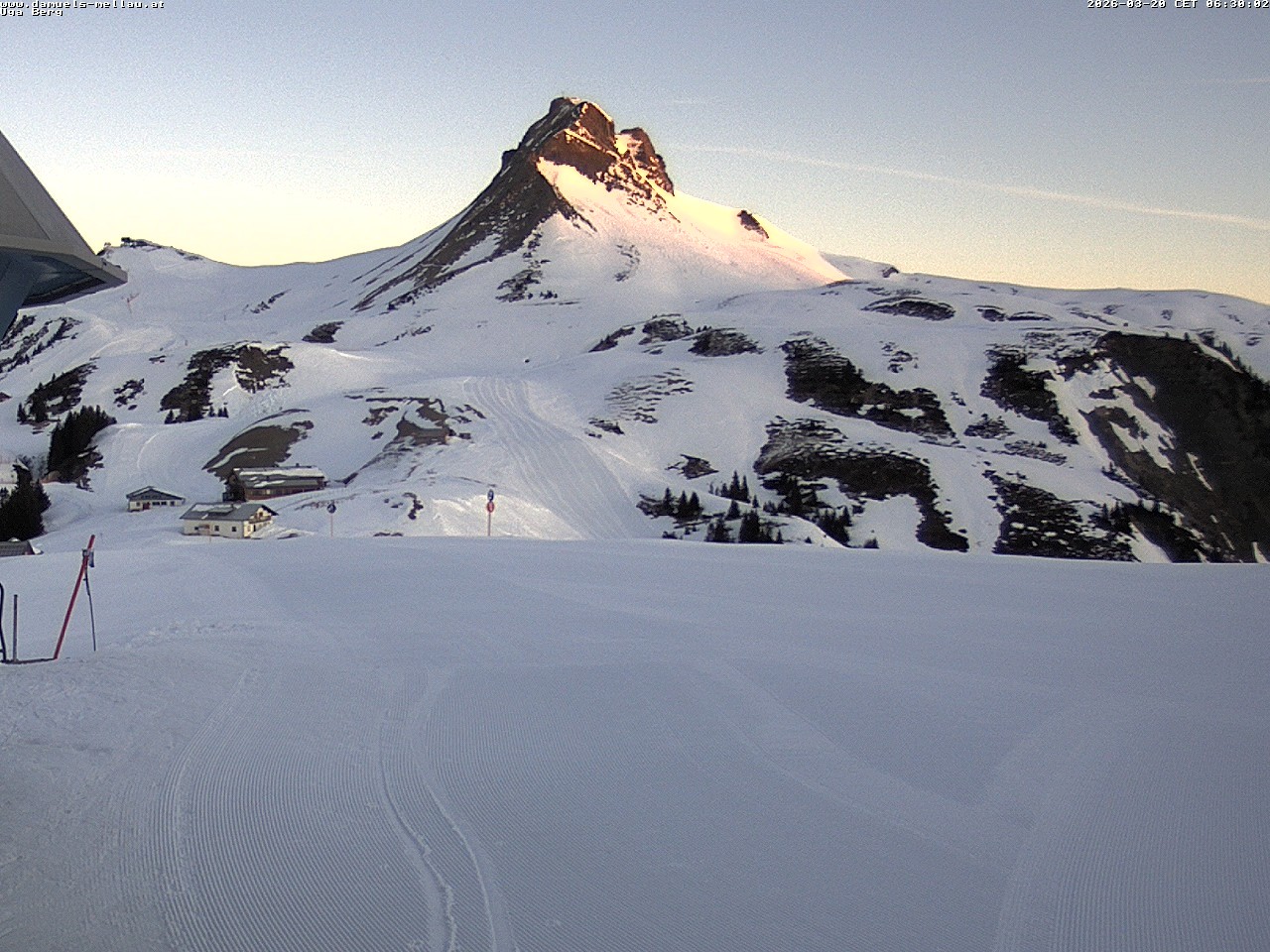 Archiv Foto Webcam Bergstation Uga (1850m)