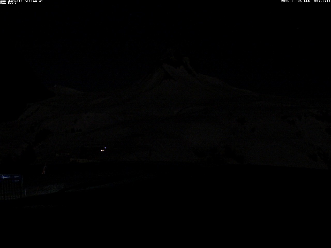 Archiv Foto Webcam Bergstation Uga (1850m)