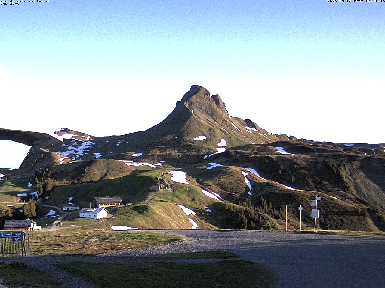 Archiv Foto Webcam Bergstation Uga (1850m)