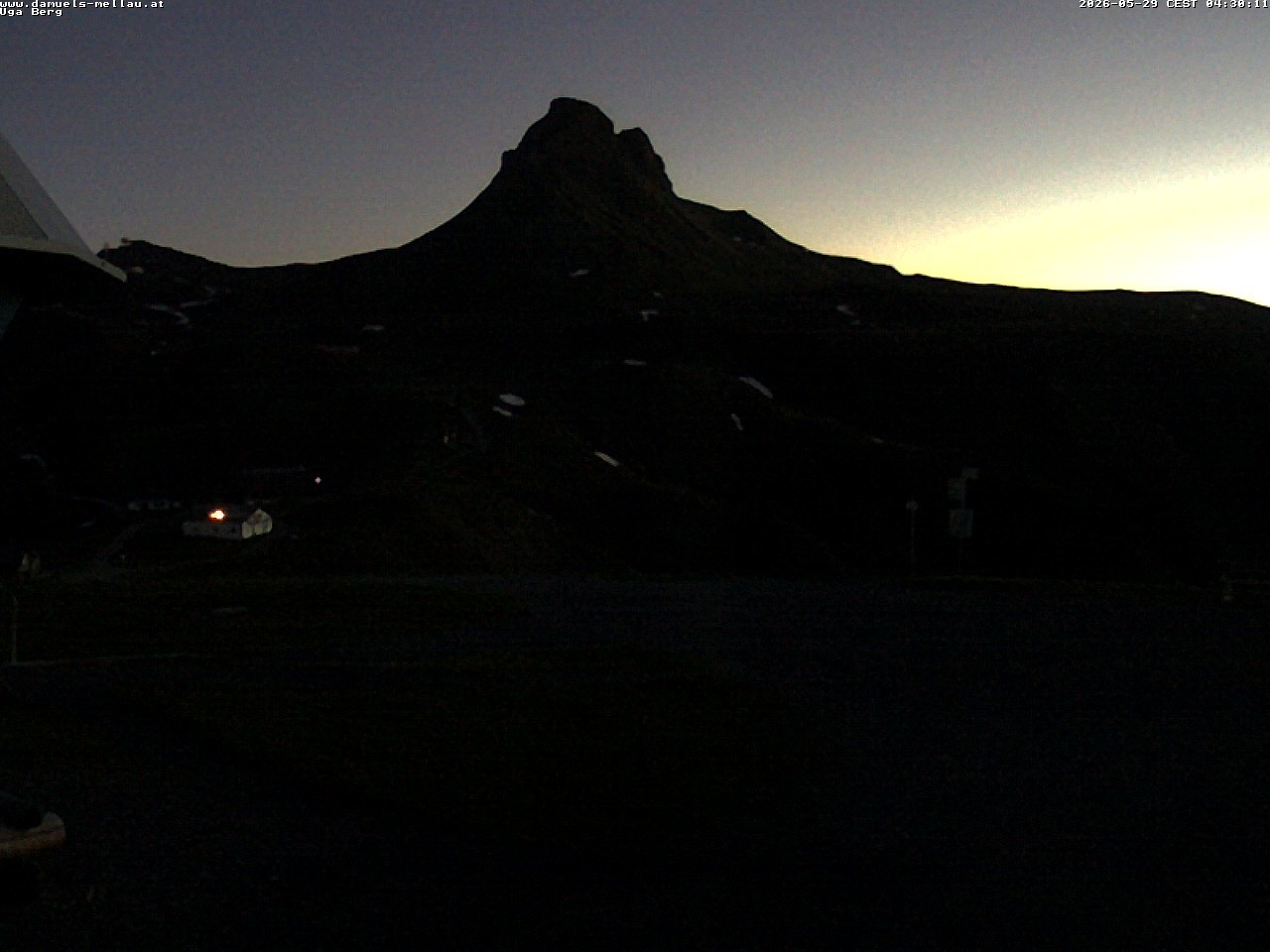 Archiv Foto Webcam Bergstation Uga (1850m)
