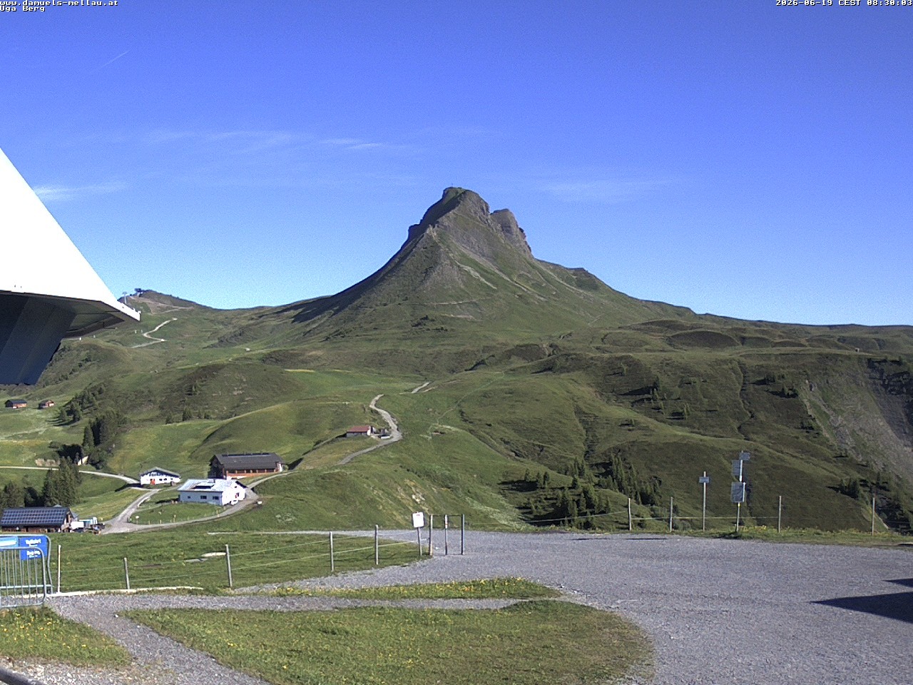 Archiv Foto Webcam Bergstation Uga (1850m)