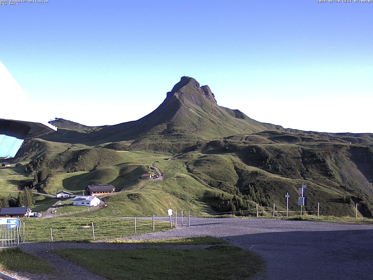 Archiv Foto Webcam Bergstation Uga (1850m)