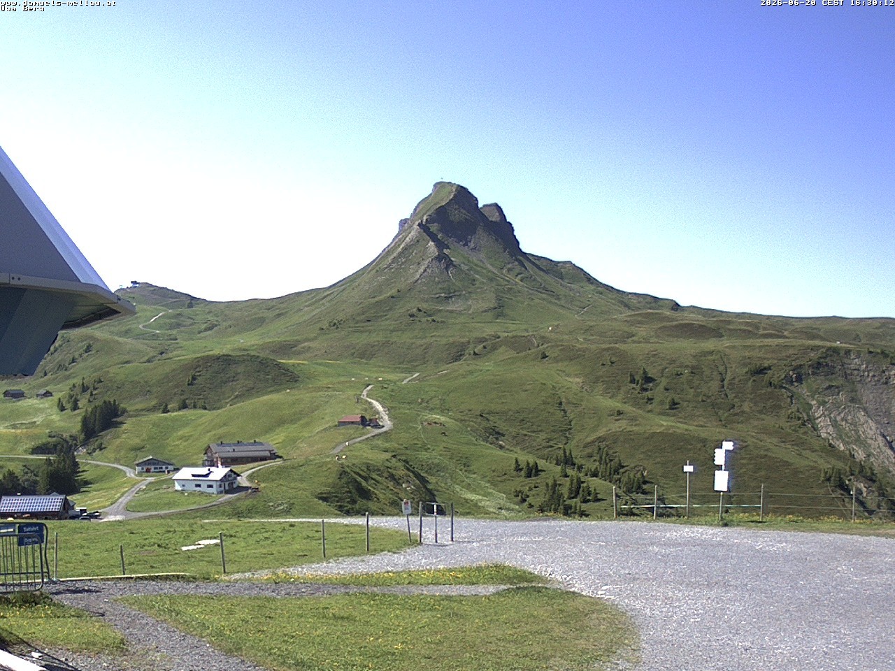 Archiv Foto Webcam Bergstation Uga (1850m)