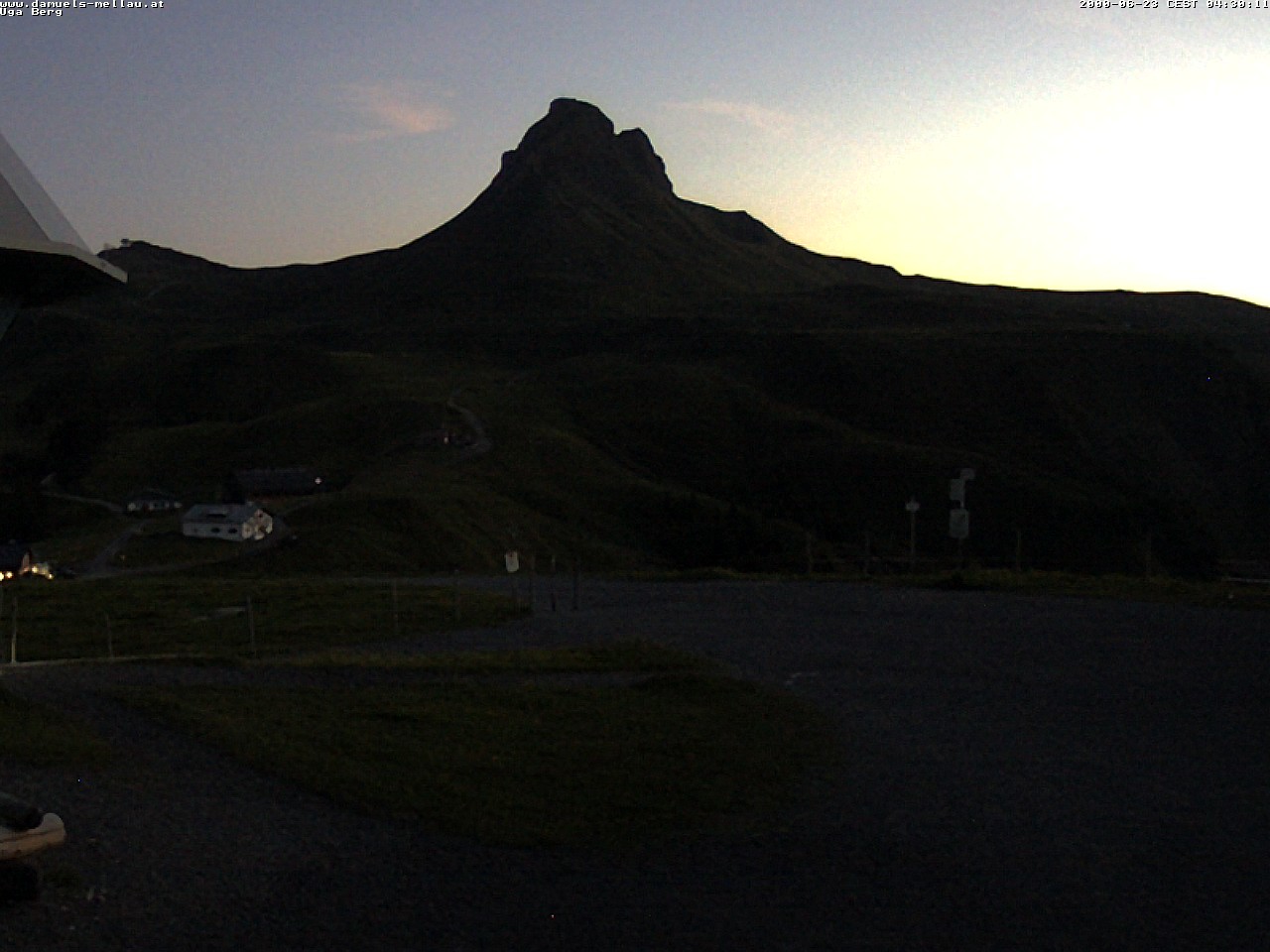 Archiv Foto Webcam Bergstation Uga (1850m)