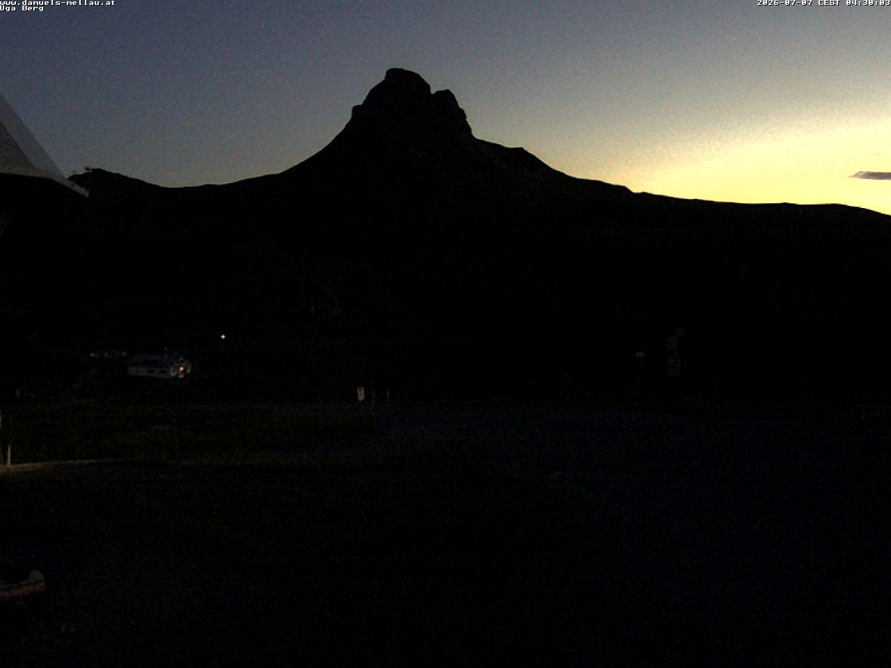 Archiv Foto Webcam Bergstation Uga (1850m)