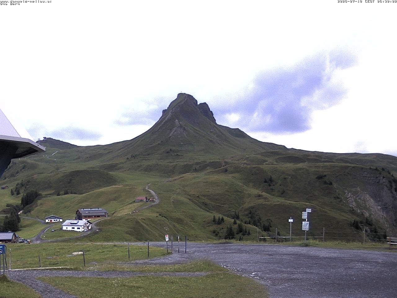 Archiv Foto Webcam Bergstation Uga (1850m)