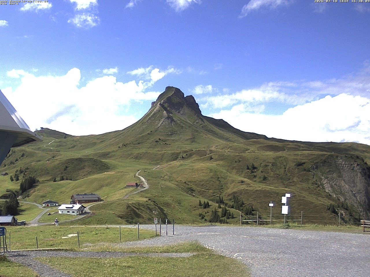 Archiv Foto Webcam Bergstation Uga (1850m)