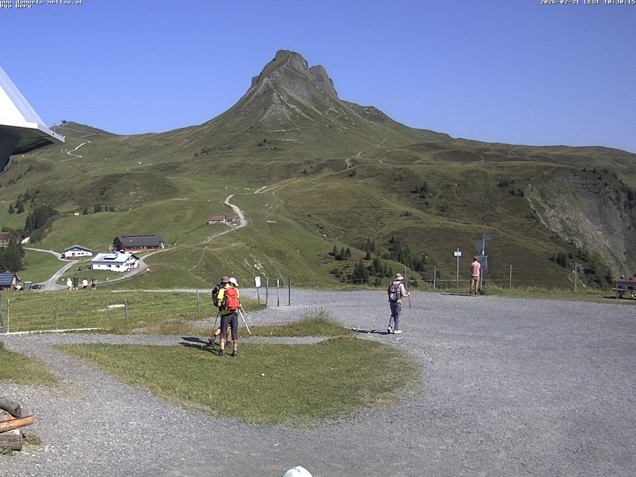 Archiv Foto Webcam Bergstation Uga (1850m)