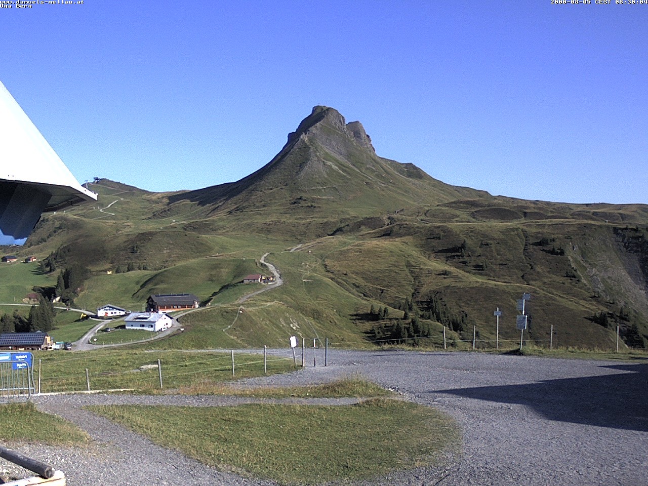 Archiv Foto Webcam Bergstation Uga (1850m)